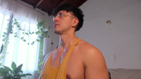 Snapshot of blake_levi chatting on 4, 4, 2026 Blake Levi Independent Model online show from 4, 4, 2026