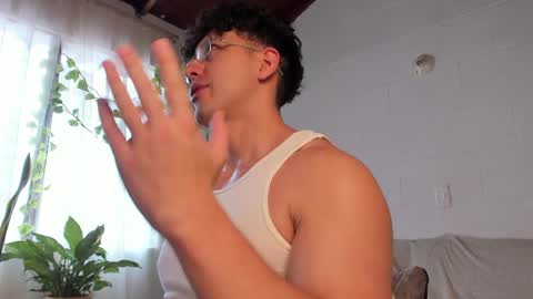 Snapshot of blake_levi chatting on 5, 4, 2026 Blake Levi Independent Model online show from 5, 4, 2026