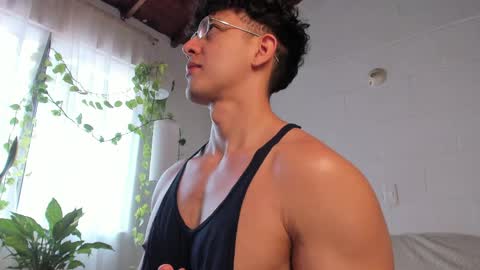 Snapshot of blake_levi chatting on 8, 4, 2026 Blake Levi Independent Model online show from 8, 4, 2026