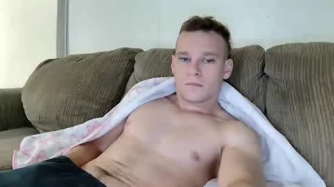 Snapshot of blakeandskylar chatting on 31, 5, 2026 BlakeAndSkylar online show from 31, 5, 2026