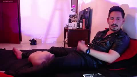 Snapshot of blakedavid69 chatting on 8, 11, 2025 David online show from 8, 11, 2025