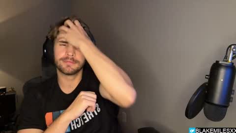 Snapshot of blakemiles2 chatting on 18, 9, 2025 Blake Miles online show from 18, 9, 2025