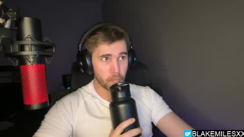 Snapshot of blakemiles2 chatting on 17, 3, 2026 Blake Miles online show from 17, 3, 2026