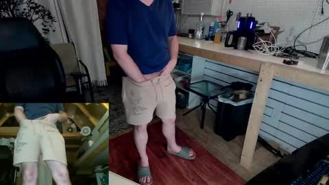 Snapshot of blakenextdoor chatting on 24, 4, 2026 Blake Jonson online show from 24, 4, 2026