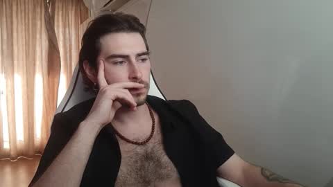 Snapshot of blakesedon13 chatting on 22, 10, 2025 BlakeSedon online show from 22, 10, 2025