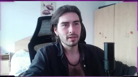 Snapshot of blakesedon13 chatting on 14, 11, 2025 BlakeSedon online show from 14, 11, 2025