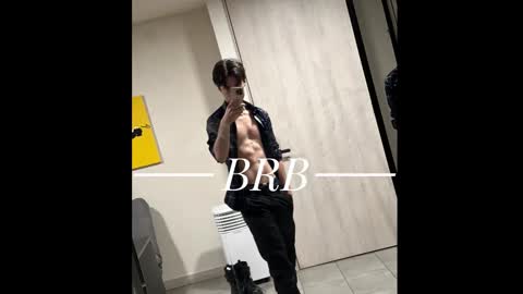 Snapshot of blakeshatter chatting on 22, 11, 2025 blakeshatter online show from 22, 11, 2025