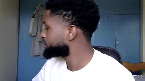 Snapshot of blakmoufaka chatting on 9, 9, 2025 blakmoufaka online show from 9, 9, 2025