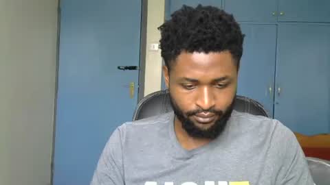 Snapshot of blakmoufaka chatting on 6, 10, 2025 blakmoufaka online show from 6, 10, 2025