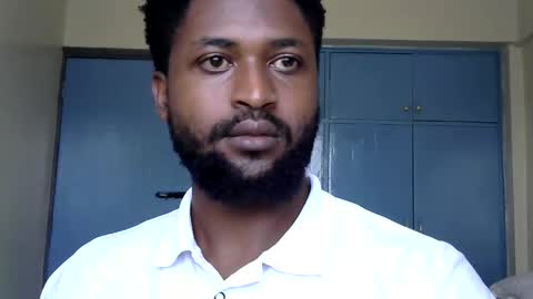 Snapshot of blakmoufaka chatting on 15, 11, 2025 blakmoufaka online show from 15, 11, 2025