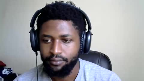 Snapshot of blakmoufaka chatting on 18, 11, 2025 blakmoufaka online show from 18, 11, 2025