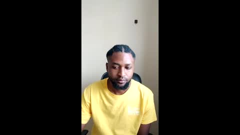 Snapshot of blakmoufaka chatting on 14, 12, 2025 blakmoufaka online show from 14, 12, 2025