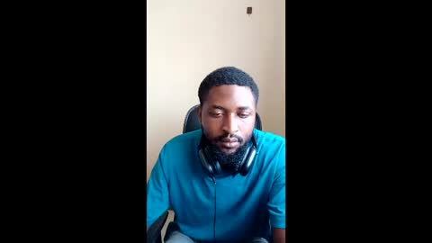 Snapshot of blakmoufaka chatting on 3, 2, 2026 blakmoufaka online show from 3, 2, 2026