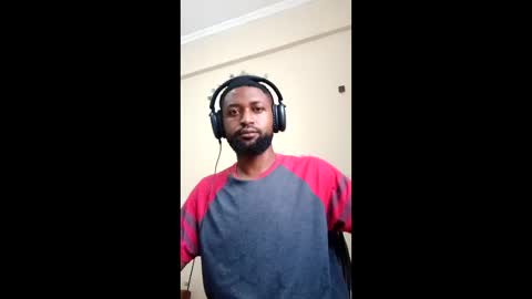 Snapshot of blakmoufaka chatting on 4, 3, 2026 blakmoufaka online show from 4, 3, 2026