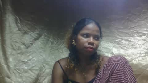 Snapshot of blanchmamy chatting on 14, 12, 2025 blanchmamy online show from 14, 12, 2025