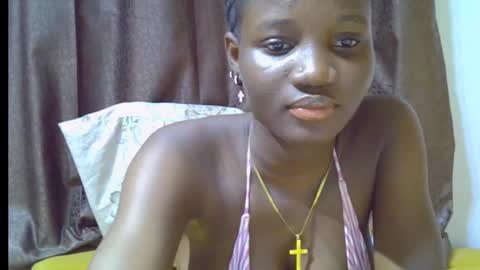 Snapshot of blaq_melanin chatting on 11, 11, 2025 nikky00 online show from 11, 11, 2025