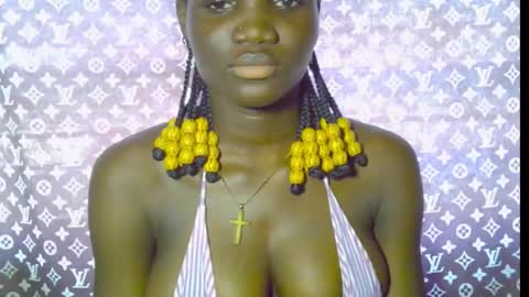 Snapshot of blaq_melanin chatting on 5, 12, 2025 nikky00 online show from 5, 12, 2025