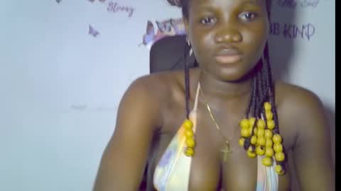 Snapshot of blaq_melanin chatting on 15, 12, 2025 nikky00 online show from 15, 12, 2025