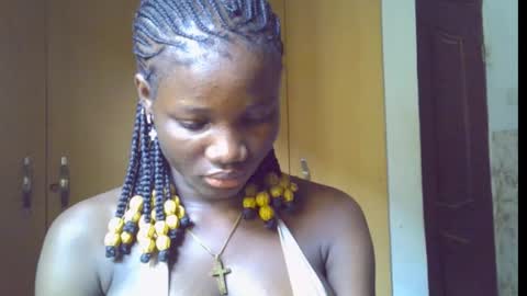 Snapshot of blaq_melanin chatting on 21, 12, 2025 nikky00 online show from 21, 12, 2025