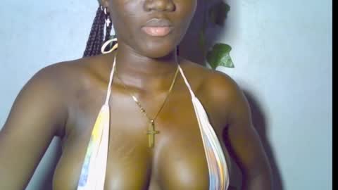 Snapshot of blaq_melanin chatting on 5, 1, 2026 nikky00 online show from 5, 1, 2026