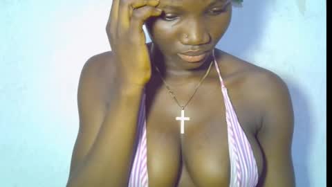 Snapshot of blaq_melanin chatting on 16, 2, 2026 nikky00 online show from 16, 2, 2026