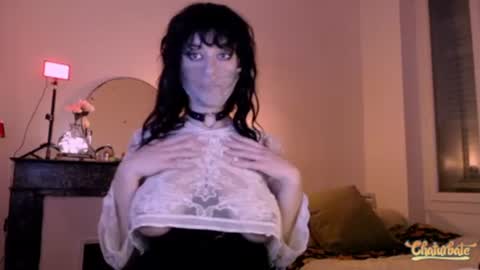 Snapshot of bleu_belladone chatting on 8, 2, 2025 Cassandre online show from 8, 2, 2025