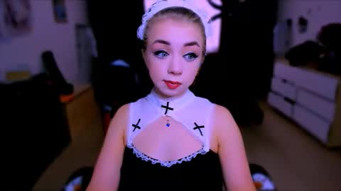 Nicole online show from 1, 11, 2025