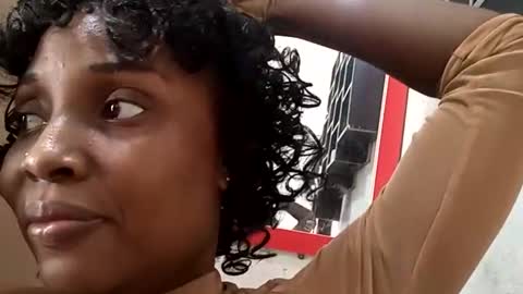 Lola online show from 20, 1, 2025