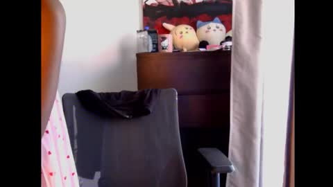 bloggirllaurel online show from 14, 2, 2026