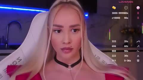 Lana online show from 12, 2, 2026