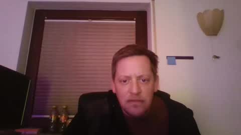 blonde32m online show from 31, 12, 2024