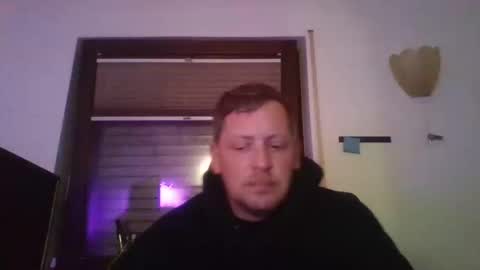 blonde32m online show from 23, 9, 2025