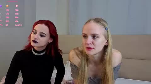 Snapshot of blonde_lotos chatting on 19, 1, 2026 Kate and Mary online show from 19, 1, 2026