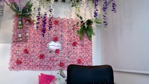 Snapshot of blonde_squirt_ chatting on 29, 1, 2025 blonde_squirt_ online show from 29, 1, 2025