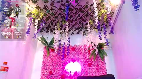 Snapshot of blonde_squirt_ chatting on 2, 3, 2025 blonde_squirt_ online show from 2, 3, 2025