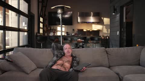 Snapshot of blondefoxsilverfox chatting on 26, 1, 2025 blondefoxsilverfox online show from 26, 1, 2025