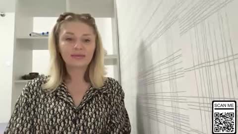 blondie_xoxoxo online show from 13, 11, 2025