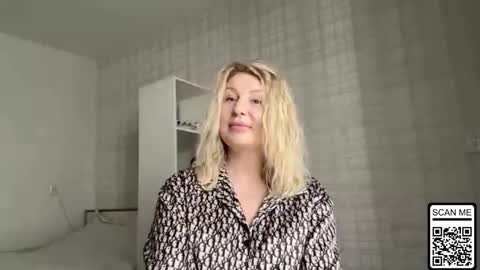 blondie_xoxoxo online show from 12, 2, 2026