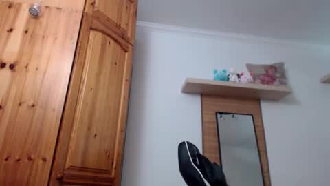 blondyelena online show from 28, 11, 2025