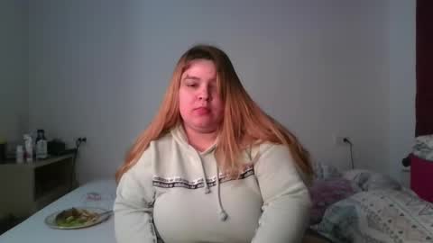 Snapshot of blondyliciousx chatting on 3, 2, 2025 katartistic name online show from 3, 2, 2025