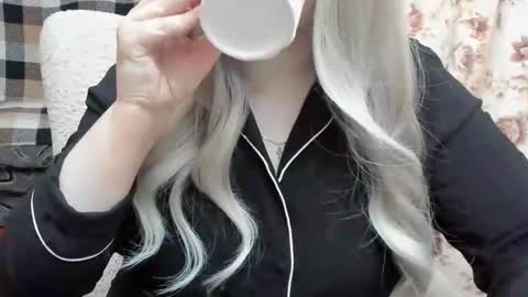 blondymargaret online show from 3, 3, 2025