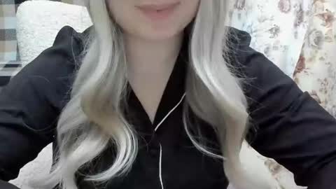 blondymargaret online show from 8, 3, 2025