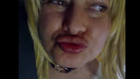 Snapshot of blontsex chatting on 15, 7, 2026 Blontsex online show from 15, 7, 2026
