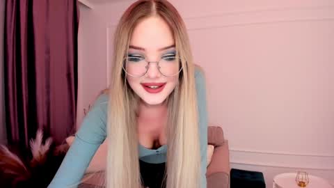 Snapshot of bloomingheart chatting on 23, 1, 2025 Sophia online show from 23, 1, 2025