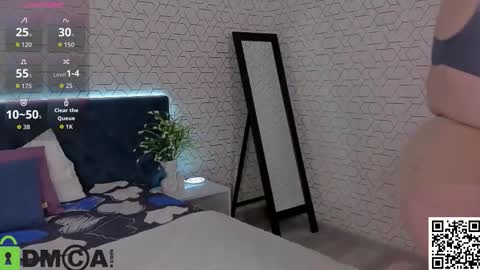 Snapshot of blossom_sonya chatting on 14, 12, 2025 Sonya GTM2 TuWeThFrSaSu 0900am-1500pm online show from 14, 12, 2025