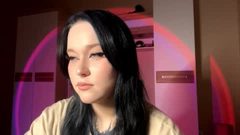 Snapshot of blossombuesing chatting on 21, 10, 2025 Mira online show from 21, 10, 2025