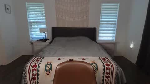 Snapshot of blowjobboss chatting on 25, 11, 2025 Sarah Zee online show from 25, 11, 2025