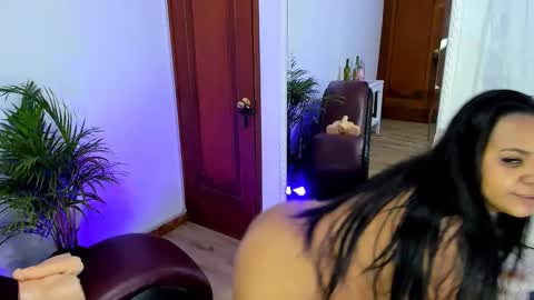 blue__style online show from 19, 1, 2025