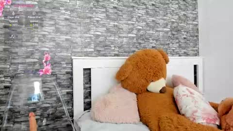 blue candy28 online show from 12, 2, 2025