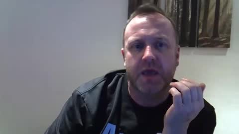 blue_eyes_paul online show from 8, 4, 2026